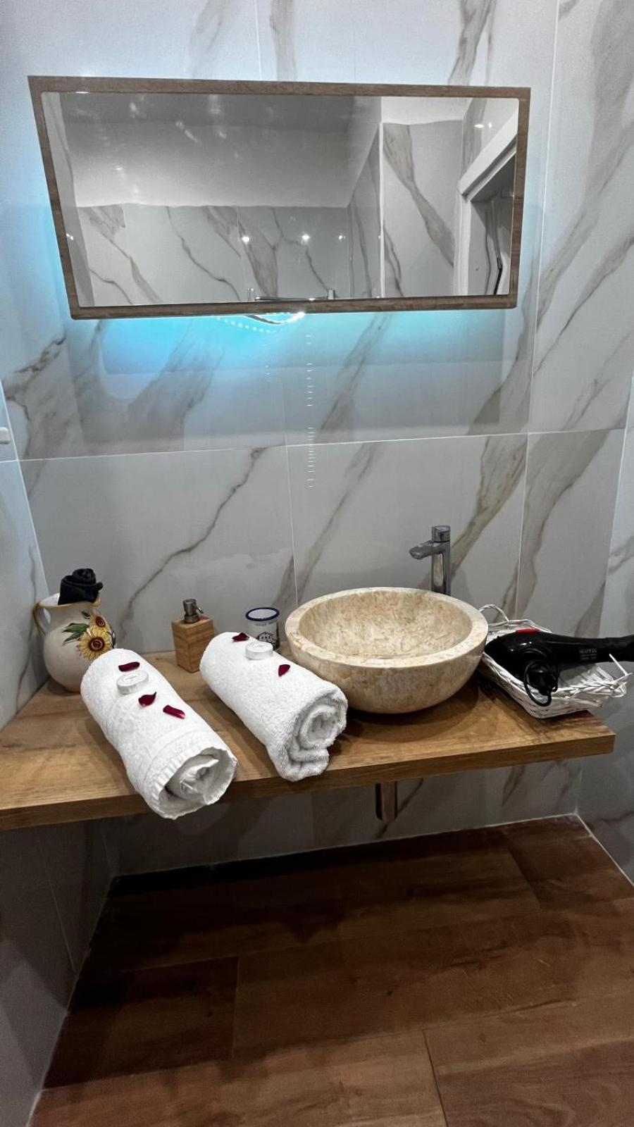 Vespucci Suite Наполи Екстериор снимка